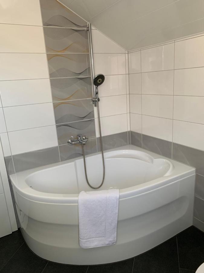 2 Zimmer Ferienwohnung Obersulm Kültér fotó